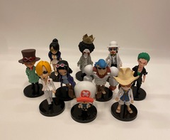 Small One Piece Figure - Black Base